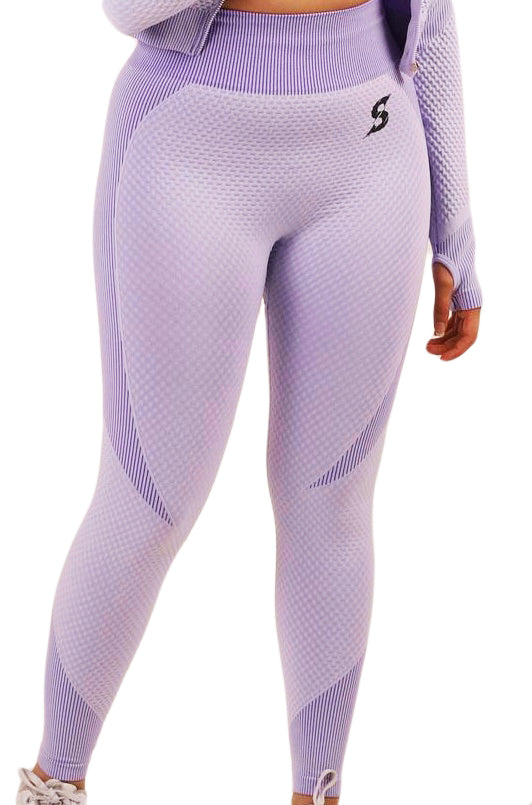 Sculpture Active Purple leggings giving you well sculpted figure