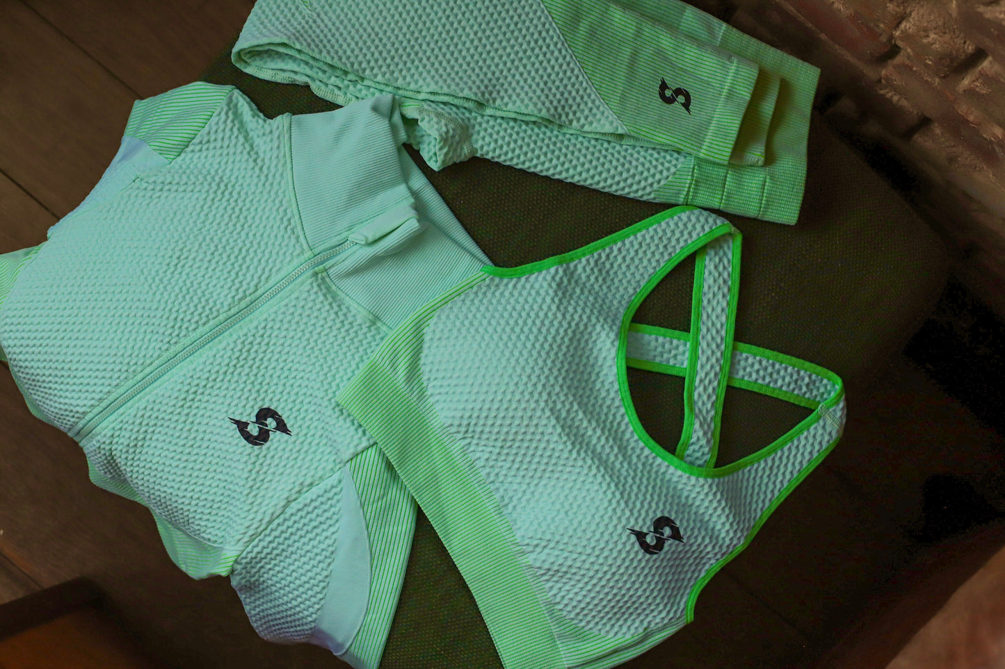SA Freedom Activewear 3 Piece Set Jacket Sports bra and Leggings